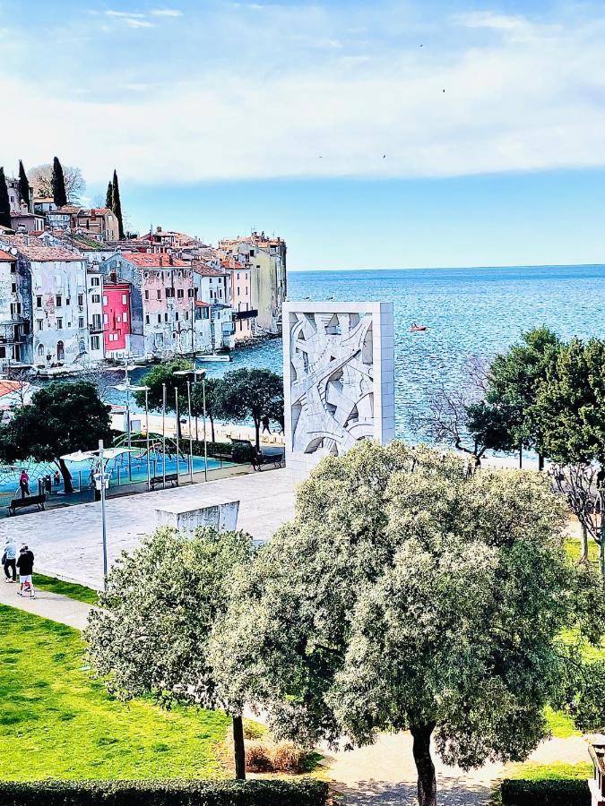 Loreto Lya Sea View Apartments Rovinj Exterior foto